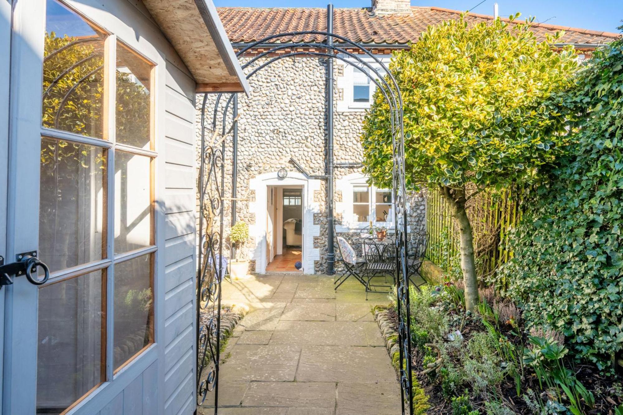 7 Albert Street 홀트 외부 사진
